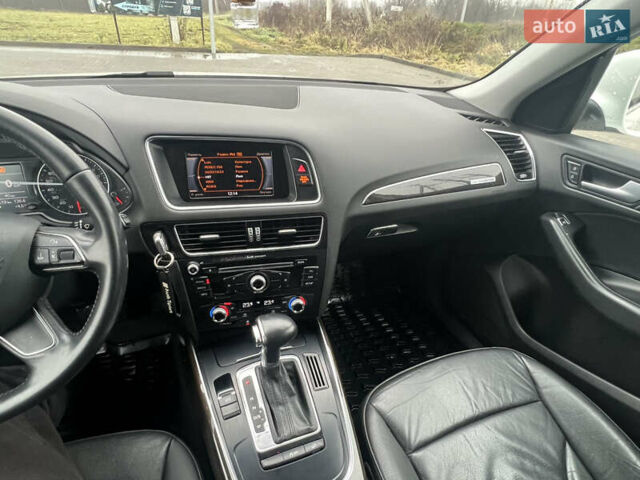 Білий Ауді Ку 5, об'ємом двигуна 2 л та пробігом 185 тис. км за 12200 $, фото 16 на Automoto.ua