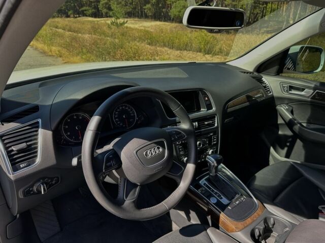 Белый Ауди Ку 5, объемом двигателя 2 л и пробегом 173 тыс. км за 19100 $, фото 17 на Automoto.ua