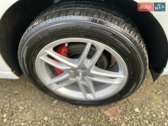 Білий Ауді Ку 5, об'ємом двигуна 1.98 л та пробігом 271 тис. км за 14550 $, фото 22 на Automoto.ua