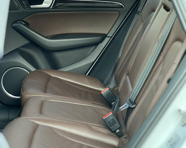 Белый Ауди Ку 5, объемом двигателя 1.98 л и пробегом 151 тыс. км за 19850 $, фото 26 на Automoto.ua