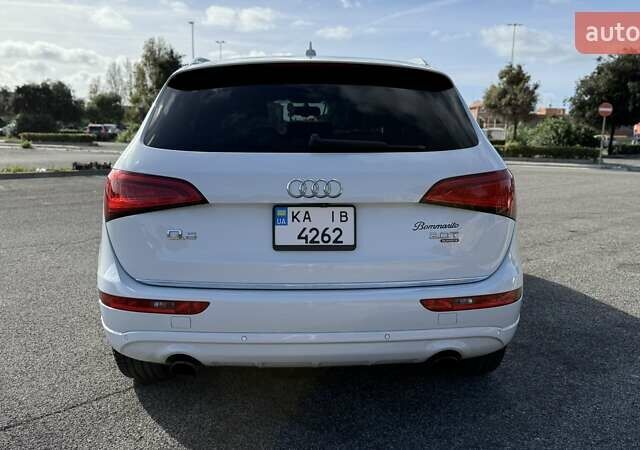 Білий Ауді Ку 5, об'ємом двигуна 1.98 л та пробігом 161 тис. км за 18500 $, фото 13 на Automoto.ua