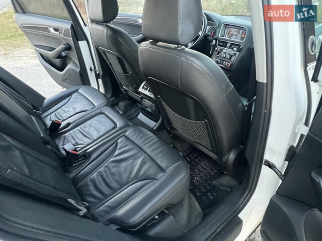 Белый Ауди Ку 5, объемом двигателя 2 л и пробегом 185 тыс. км за 11200 $, фото 16 на Automoto.ua