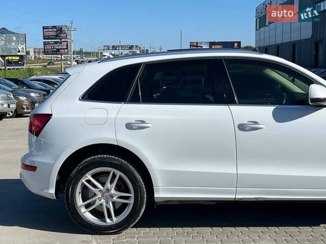 Белый Ауди Ку 5, объемом двигателя 3 л и пробегом 230 тыс. км за 16990 $, фото 3 на Automoto.ua