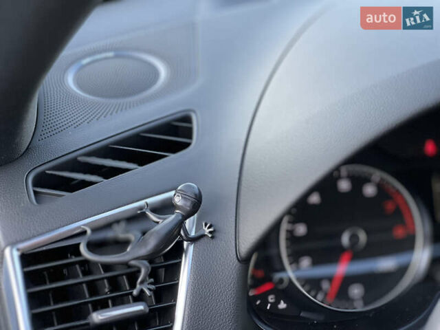 Белый Ауди Ку 5, объемом двигателя 1.98 л и пробегом 151 тыс. км за 19850 $, фото 21 на Automoto.ua