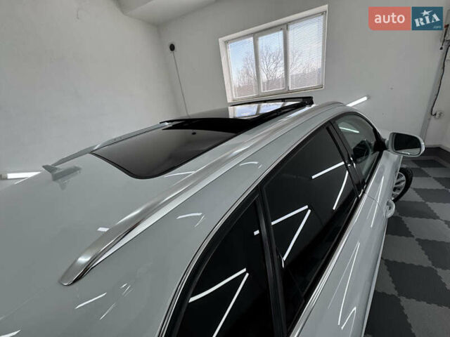 Белый Ауди Ку 5, объемом двигателя 2 л и пробегом 192 тыс. км за 14999 $, фото 150 на Automoto.ua