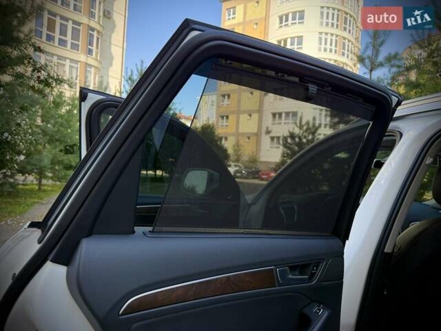 Белый Ауди Ку 5, объемом двигателя 1.98 л и пробегом 230 тыс. км за 19750 $, фото 44 на Automoto.ua