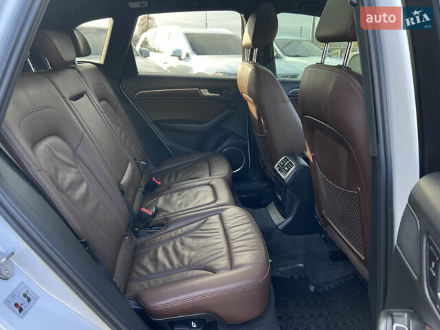 Білий Ауді Ку 5, об'ємом двигуна 1.98 л та пробігом 159 тис. км за 14490 $, фото 32 на Automoto.ua