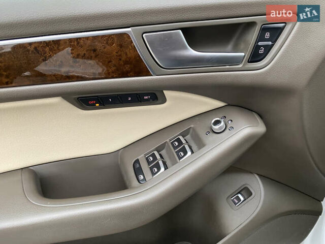 Белый Ауди Ку 5, объемом двигателя 2 л и пробегом 219 тыс. км за 14500 $, фото 11 на Automoto.ua