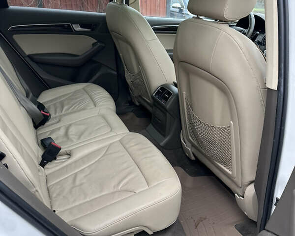 Белый Ауди Ку 5, объемом двигателя 1.98 л и пробегом 196 тыс. км за 8999 $, фото 26 на Automoto.ua