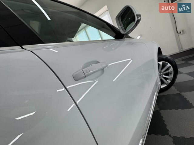 Белый Ауди Ку 5, объемом двигателя 2 л и пробегом 192 тыс. км за 14999 $, фото 147 на Automoto.ua