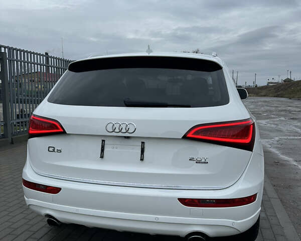 Ауди Ку 5 2014 в Киеве на Automoto.ua Белый Ауди Ку 5, объемом двигателя 1.98 л и пробегом 218 тыс. км за 13900 $, фото 6 на Automoto.ua