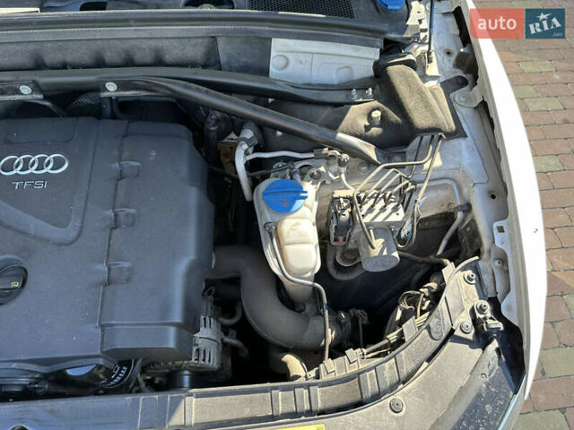 Белый Ауди Ку 5, объемом двигателя 1.98 л и пробегом 240 тыс. км за 15800 $, фото 27 на Automoto.ua