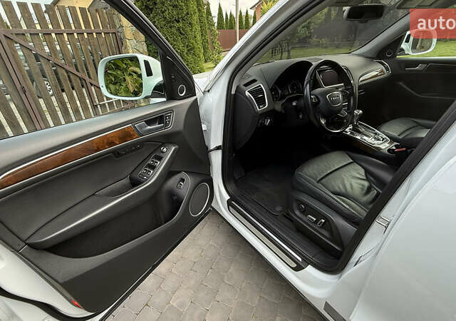 Белый Ауди Ку 5, объемом двигателя 2 л и пробегом 222 тыс. км за 15150 $, фото 15 на Automoto.ua