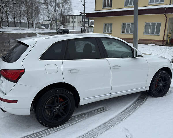 Белый Ауди Ку 5, объемом двигателя 2 л и пробегом 150 тыс. км за 17000 $, фото 13 на Automoto.ua