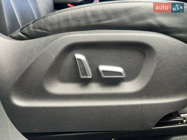 Белый Ауди Ку 5, объемом двигателя 3 л и пробегом 209 тыс. км за 21000 $, фото 32 на Automoto.ua