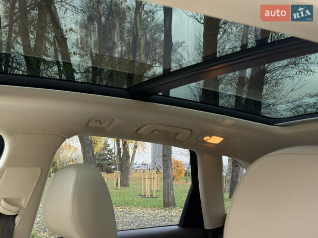 Білий Ауді Ку 5, об'ємом двигуна 3 л та пробігом 181 тис. км за 18999 $, фото 33 на Automoto.ua