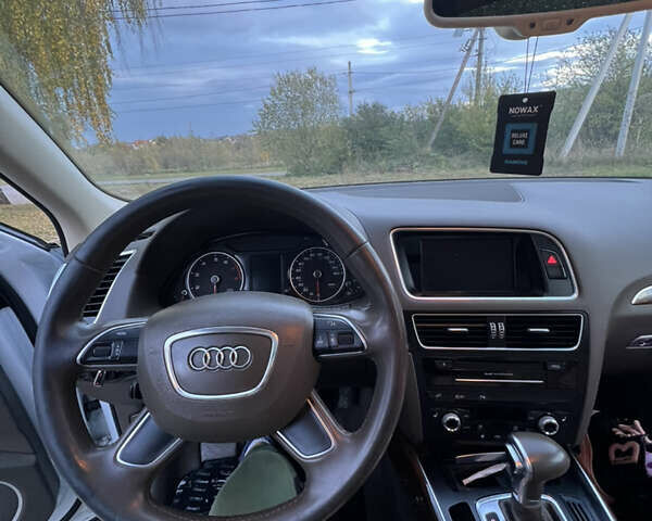 Белый Ауди Ку 5, объемом двигателя 1.98 л и пробегом 233 тыс. км за 13300 $, фото 26 на Automoto.ua