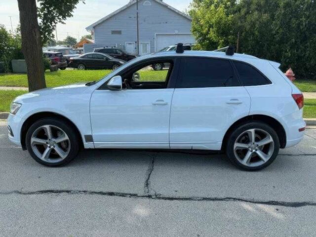 Белый Ауди Ку 5, объемом двигателя 3 л и пробегом 154 тыс. км за 6500 $, фото 4 на Automoto.ua