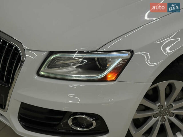 Белый Ауди Ку 5, объемом двигателя 2 л и пробегом 196 тыс. км за 15999 $, фото 2 на Automoto.ua