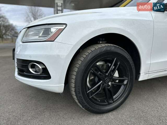 Білий Ауді Ку 5, об'ємом двигуна 2 л та пробігом 237 тис. км за 14250 $, фото 12 на Automoto.ua