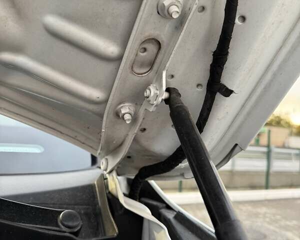 Белый Ауди Ку 5, объемом двигателя 3 л и пробегом 131 тыс. км за 17300 $, фото 71 на Automoto.ua