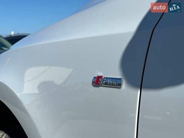 Белый Ауди Ку 5, объемом двигателя 3 л и пробегом 230 тыс. км за 16990 $, фото 46 на Automoto.ua