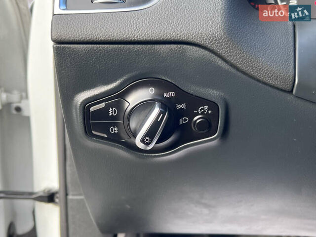 Білий Ауді Ку 5, об'ємом двигуна 1.98 л та пробігом 159 тис. км за 14490 $, фото 16 на Automoto.ua