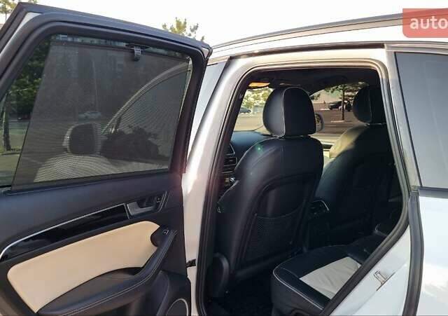 Білий Ауді Ку 5, об'ємом двигуна 2.97 л та пробігом 224 тис. км за 22999 $, фото 17 на Automoto.ua