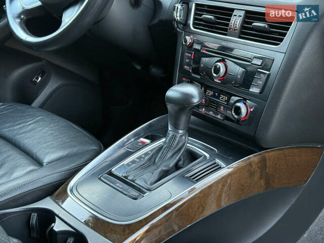 Білий Ауді Ку 5, об'ємом двигуна 2 л та пробігом 196 тис. км за 16300 $, фото 43 на Automoto.ua