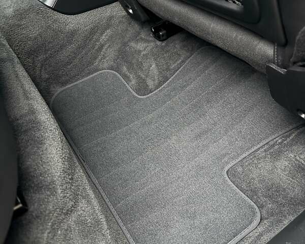 Білий Ауді Ку 5, об'ємом двигуна 1.98 л та пробігом 197 тис. км за 14999 $, фото 65 на Automoto.ua