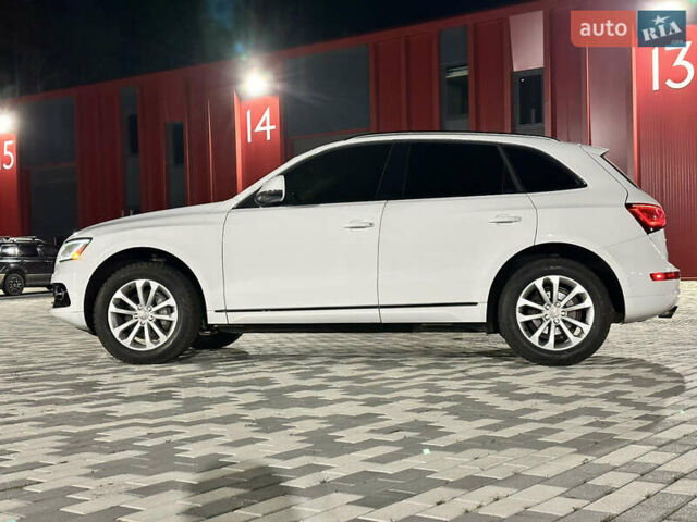 Білий Ауді Ку 5, об'ємом двигуна 2 л та пробігом 250 тис. км за 14000 $, фото 6 на Automoto.ua