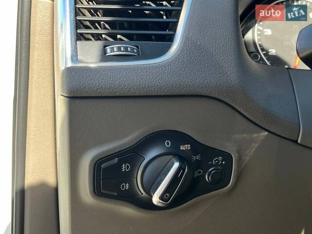 Белый Ауди Ку 5, объемом двигателя 3 л и пробегом 230 тыс. км за 16990 $, фото 37 на Automoto.ua