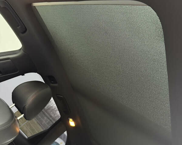 Белый Ауди Ку 5, объемом двигателя 3 л и пробегом 251 тыс. км за 16300 $, фото 17 на Automoto.ua