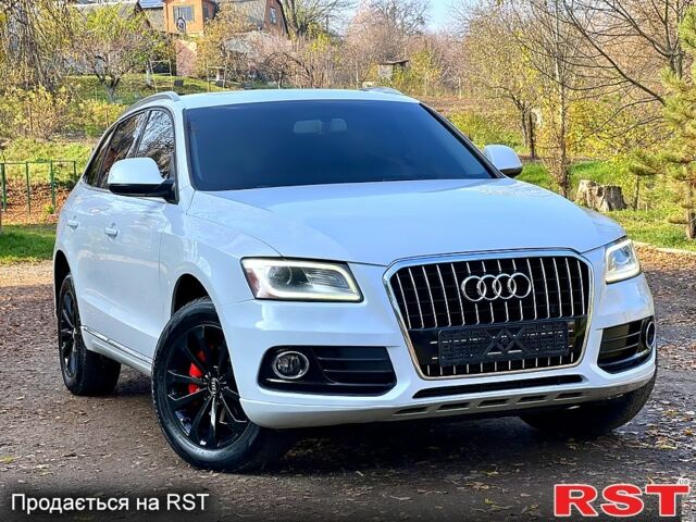 Белый Ауди Ку 5, объемом двигателя 2 л и пробегом 197 тыс. км за 12900 $, фото 7 на Automoto.ua