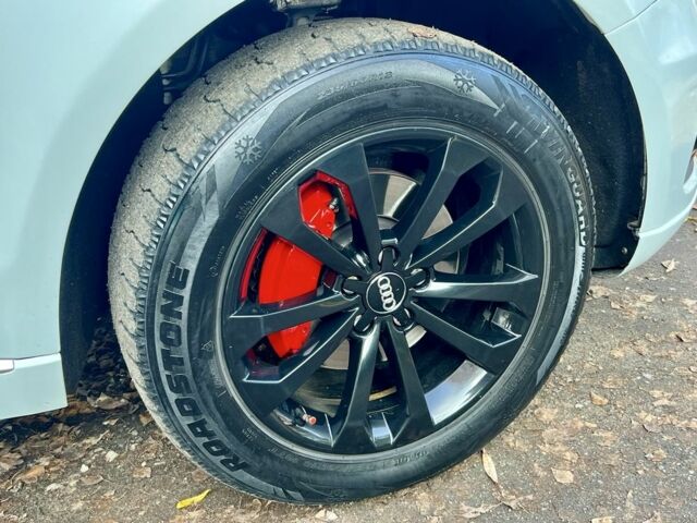 Белый Ауди Ку 5, объемом двигателя 2 л и пробегом 197 тыс. км за 12900 $, фото 15 на Automoto.ua