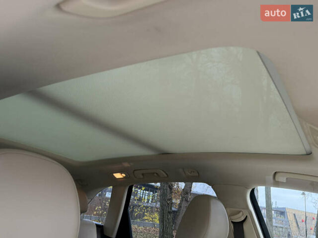 Білий Ауді Ку 5, об'ємом двигуна 3 л та пробігом 181 тис. км за 18999 $, фото 59 на Automoto.ua