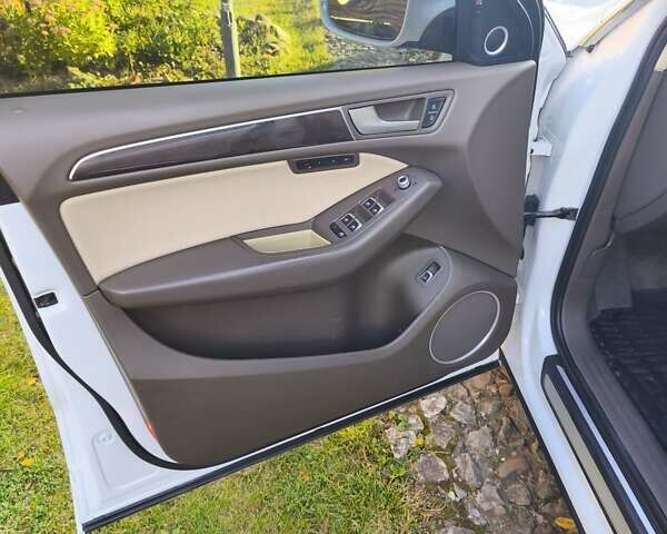 Білий Ауді Ку 5, об'ємом двигуна 1.98 л та пробігом 239 тис. км за 13700 $, фото 8 на Automoto.ua