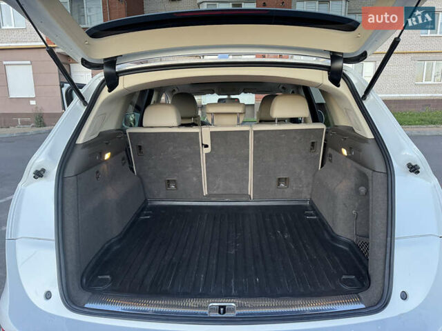 Белый Ауди Ку 5, объемом двигателя 2.97 л и пробегом 271 тыс. км за 20000 $, фото 3 на Automoto.ua