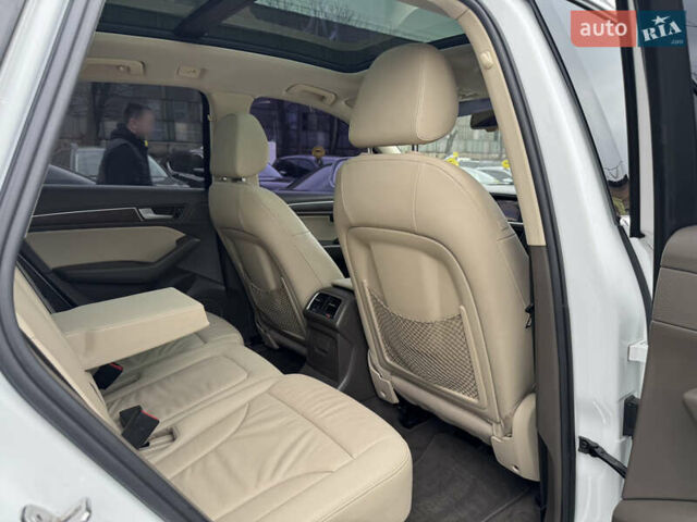 Білий Ауді Ку 5, об'ємом двигуна 1.98 л та пробігом 199 тис. км за 14900 $, фото 56 на Automoto.ua