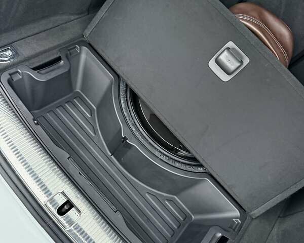 Білий Ауді Ку 5, об'ємом двигуна 1.98 л та пробігом 197 тис. км за 14999 $, фото 68 на Automoto.ua