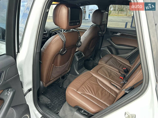 Білий Ауді Ку 5, об'ємом двигуна 2 л та пробігом 237 тис. км за 14250 $, фото 14 на Automoto.ua