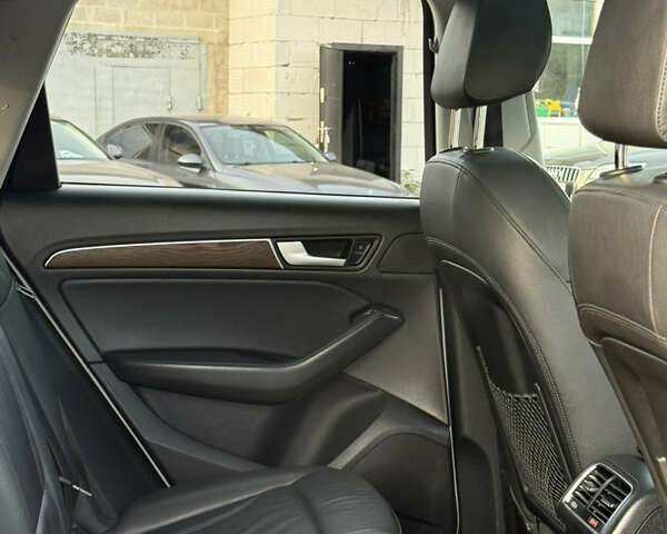 Білий Ауді Ку 5, об'ємом двигуна 2 л та пробігом 261 тис. км за 14499 $, фото 33 на Automoto.ua