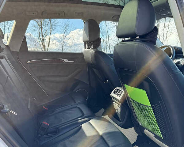 Ауди Ку 5 2014 в Житомире на Automoto.ua Белый Ауди Ку 5, объемом двигателя 1.98 л и пробегом 256 тыс. км за 15700 $, фото 10 на Automoto.ua