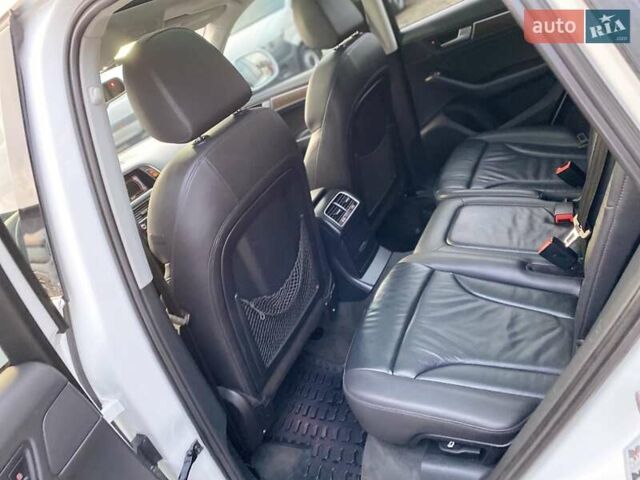 Білий Ауді Ку 5, об'ємом двигуна 1.98 л та пробігом 271 тис. км за 14550 $, фото 65 на Automoto.ua