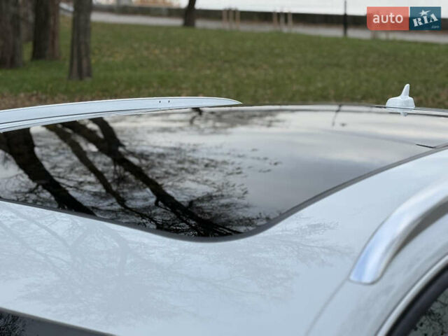 Білий Ауді Ку 5, об'ємом двигуна 3 л та пробігом 181 тис. км за 18999 $, фото 25 на Automoto.ua