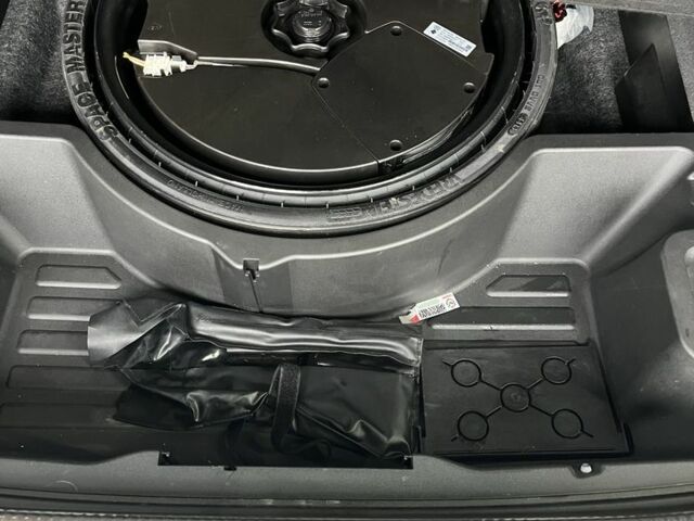 Белый Ауди Ку 5, объемом двигателя 3 л и пробегом 220 тыс. км за 17800 $, фото 13 на Automoto.ua