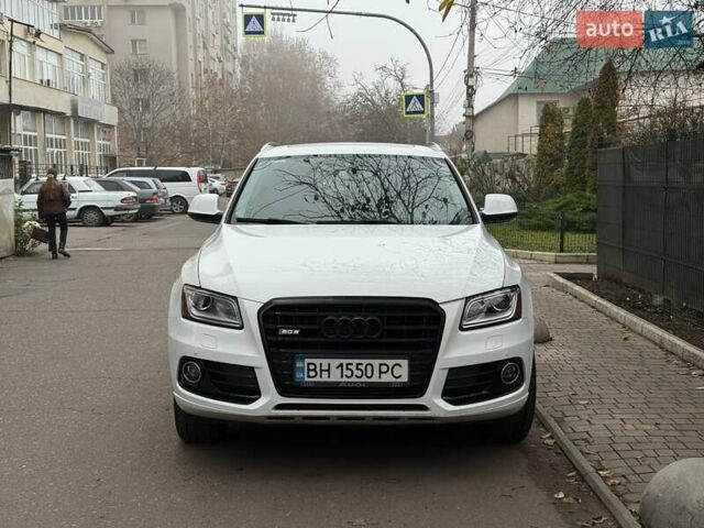 Белый Ауди Ку 5, объемом двигателя 1.98 л и пробегом 203 тыс. км за 16500 $, фото 5 на Automoto.ua