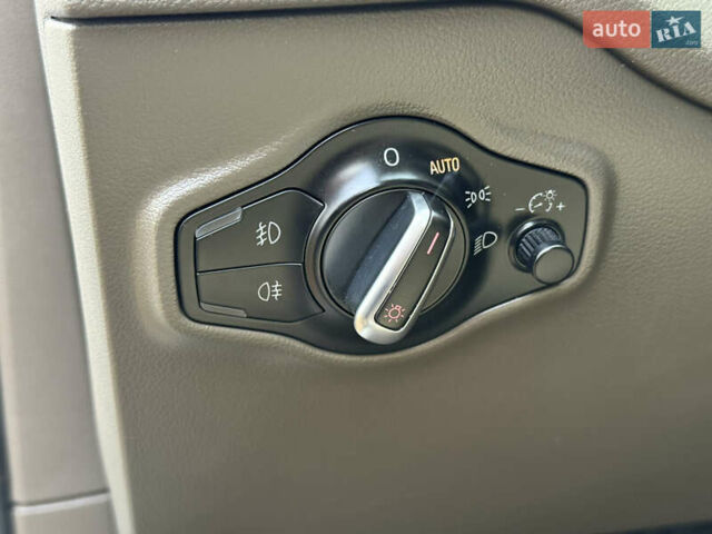 Білий Ауді Ку 5, об'ємом двигуна 3 л та пробігом 181 тис. км за 18999 $, фото 34 на Automoto.ua