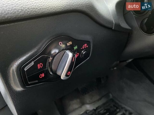 Білий Ауді Ку 5, об'ємом двигуна 1.98 л та пробігом 271 тис. км за 14550 $, фото 45 на Automoto.ua