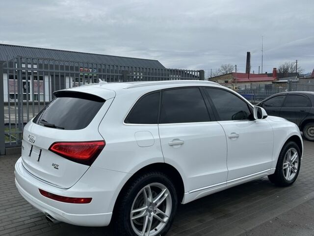 Белый Ауди Ку 5, объемом двигателя 2 л и пробегом 219 тыс. км за 13900 $, фото 3 на Automoto.ua